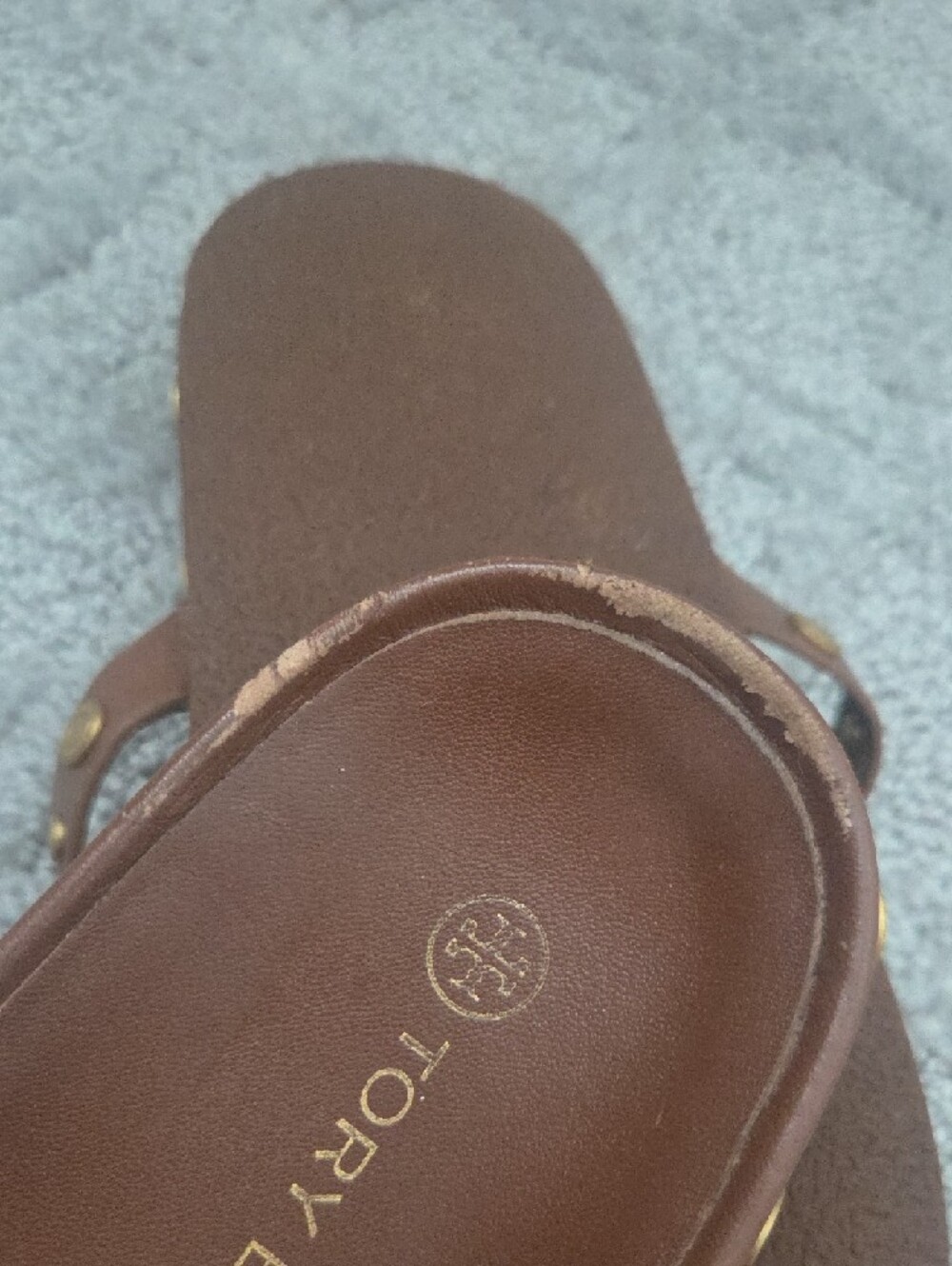 Tory Burch Brown Coin Cloud Logo Thong Sandals - Picture 3 of 8